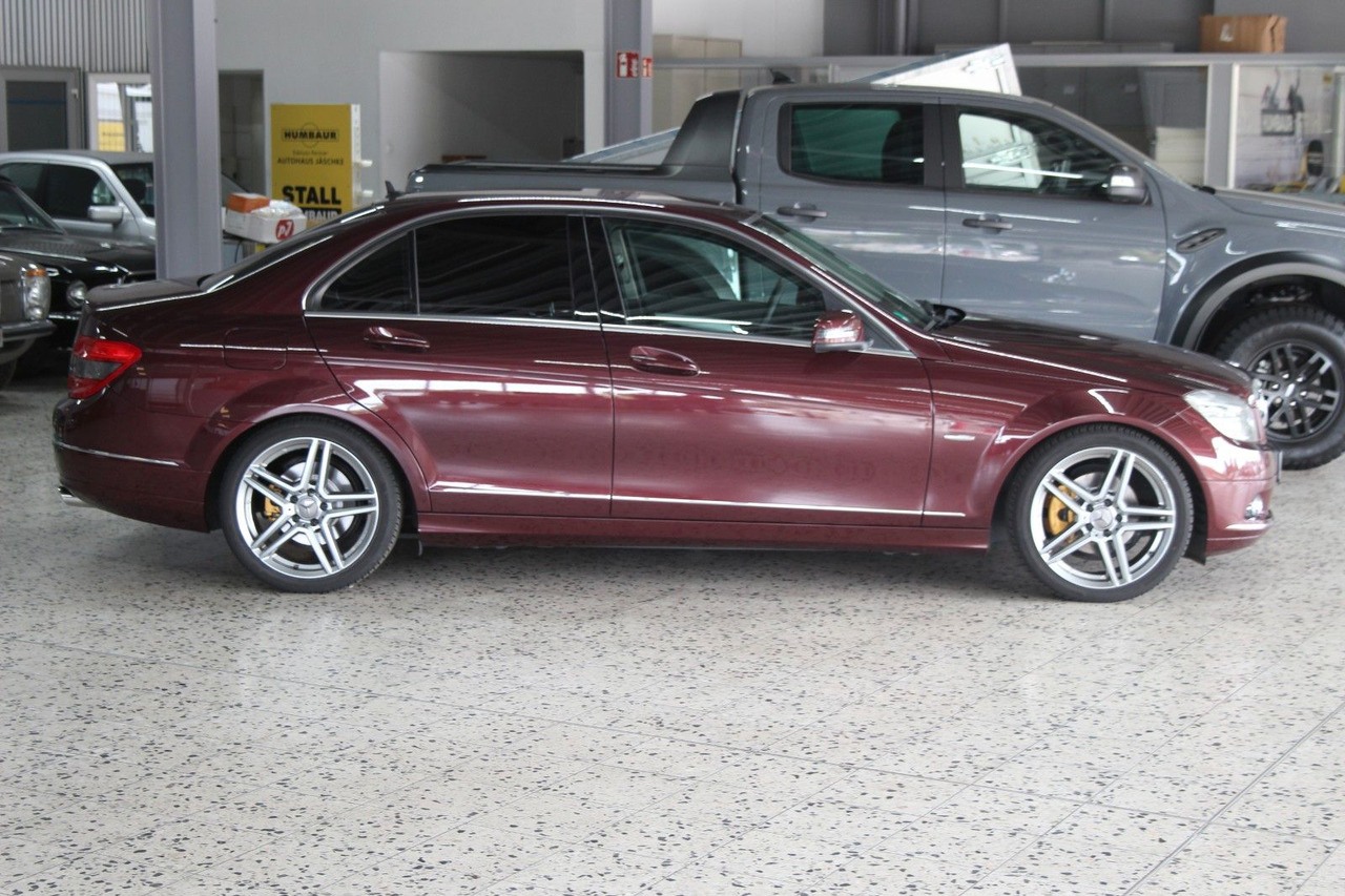 Mercedes-Benz C 230 Avantgarde Automatik sehr gepflegt! 130tKM - Sedan: picture 5 Mercedes-Benz C 230 Avantgarde Automatik sehr gepflegt! 130tKM - Sedan: picture 5
