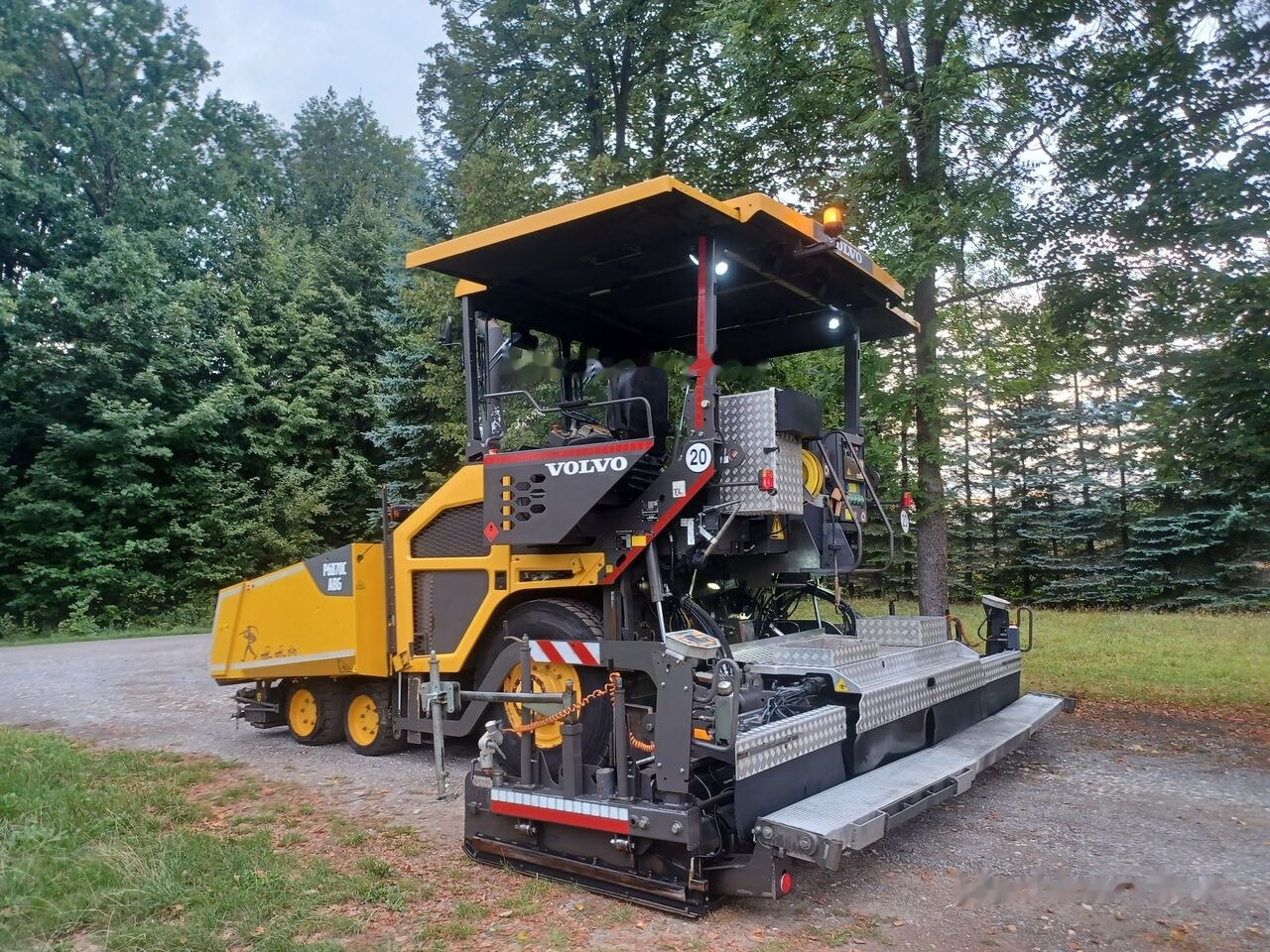 Volvo-ABG P6870C - Asphalt paver: picture 3 Volvo-ABG P6870C - Asphalt paver: picture 3