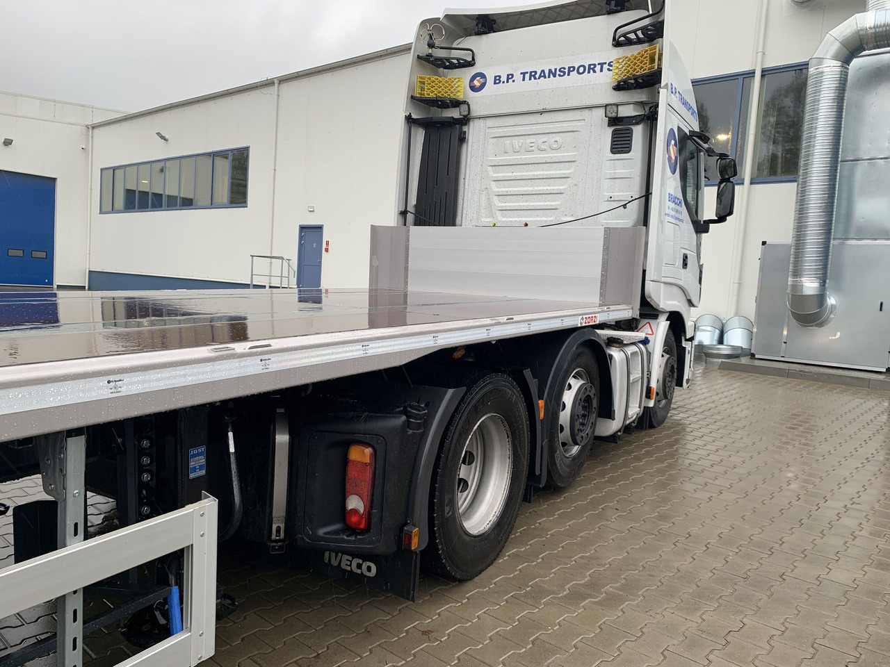 ZORZI 38S Platforma Standard, 2019 jak NOWA - Dropside/ Flatbed semi-trailer: picture 4 ZORZI 38S Platforma Standard, 2019 jak NOWA - Dropside/ Flatbed semi-trailer: picture 4