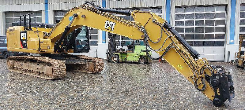 CAT 326F - Crawler excavator: picture 4 CAT 326F - Crawler excavator: picture 4