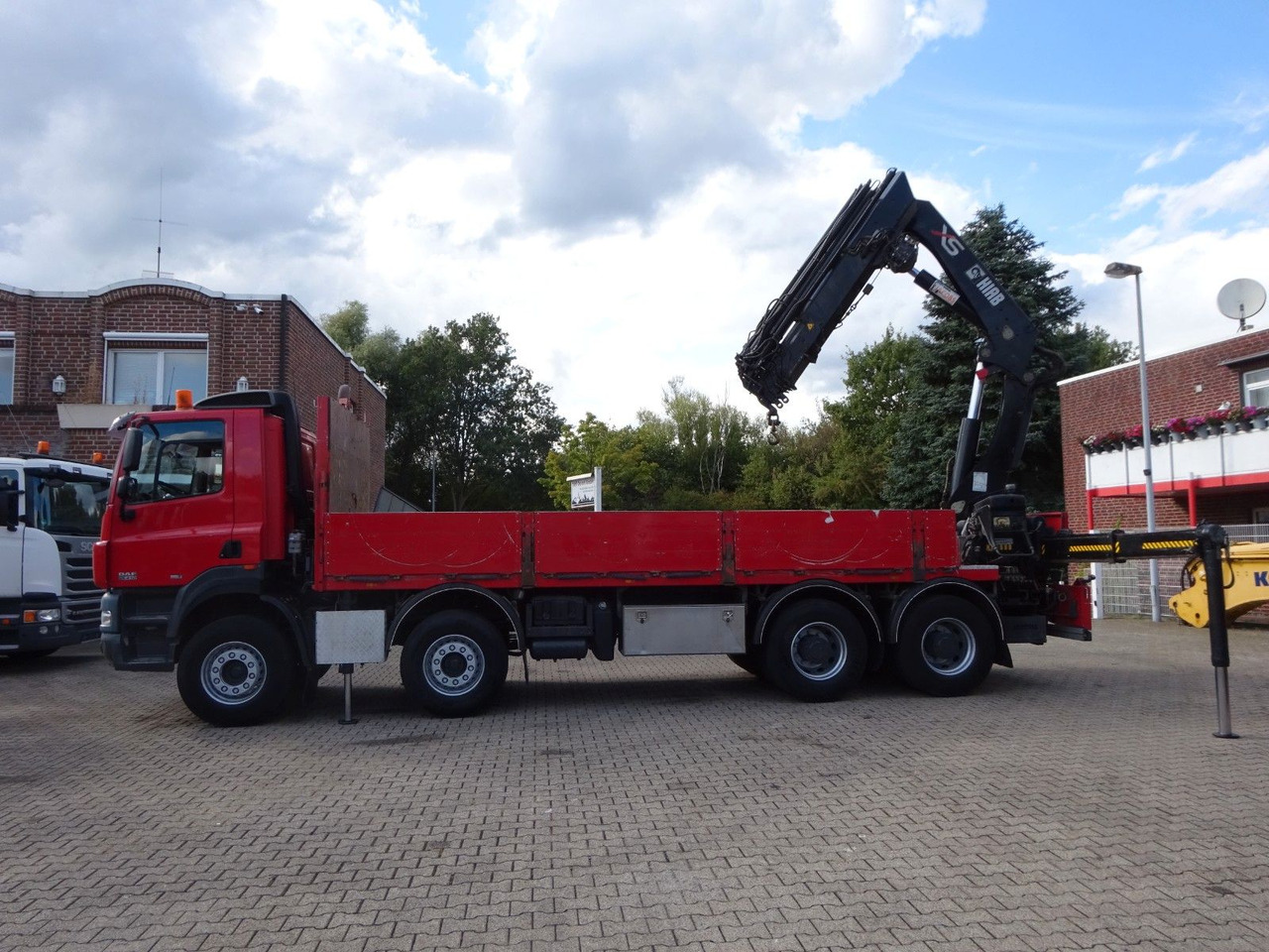 Crane truck DAF 85.410 Pritsche + HIAB 322E6 Kran 8x4: picture 6