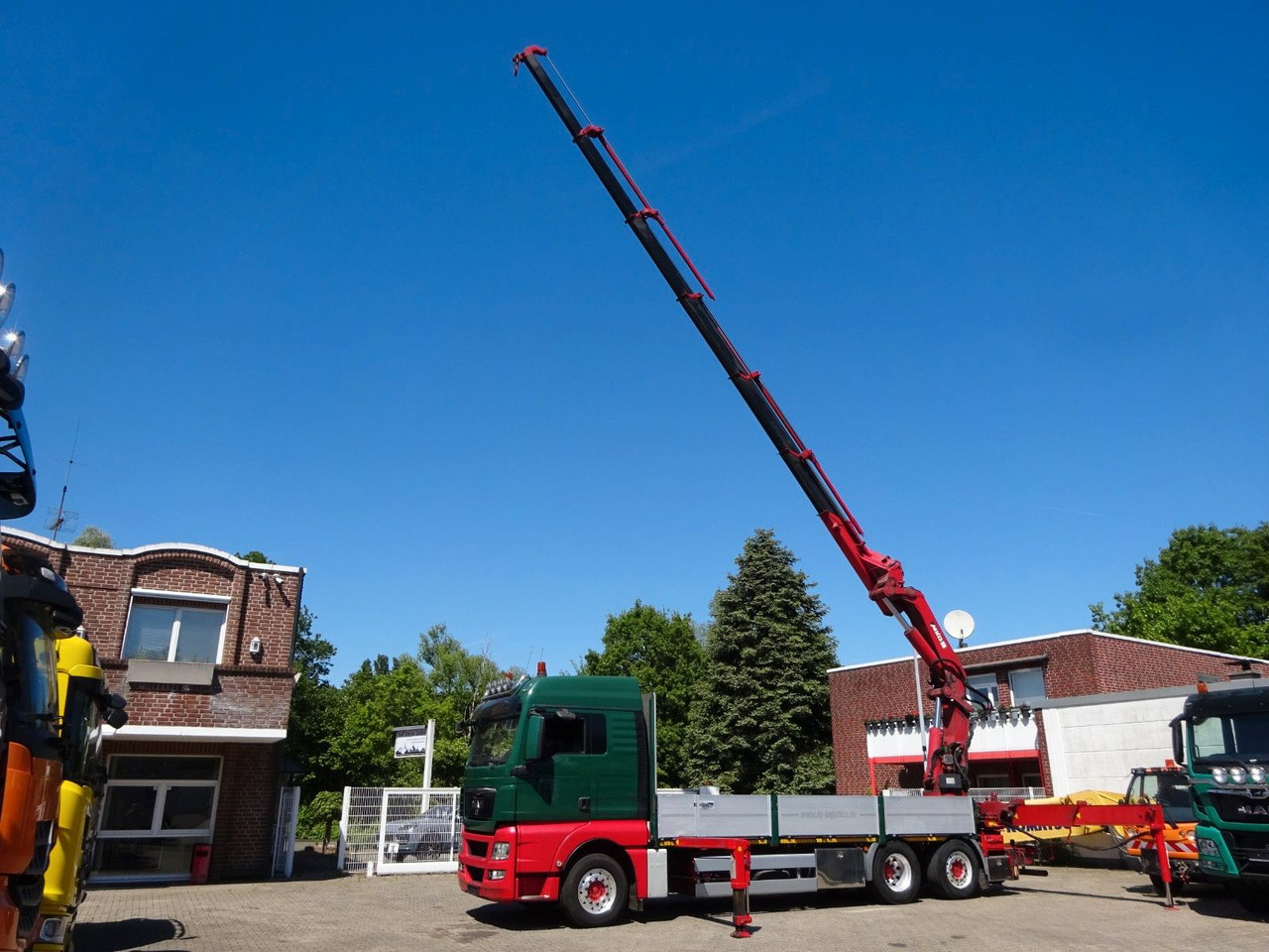 MAN 26.480 TGX + MKG HLK531 Kran +Lift-Lenkachse - Dropside/ Flatbed truck, Crane truck: picture 3 MAN 26.480 TGX + MKG HLK531 Kran +Lift-Lenkachse - Dropside/ Flatbed truck, Crane truck: picture 3