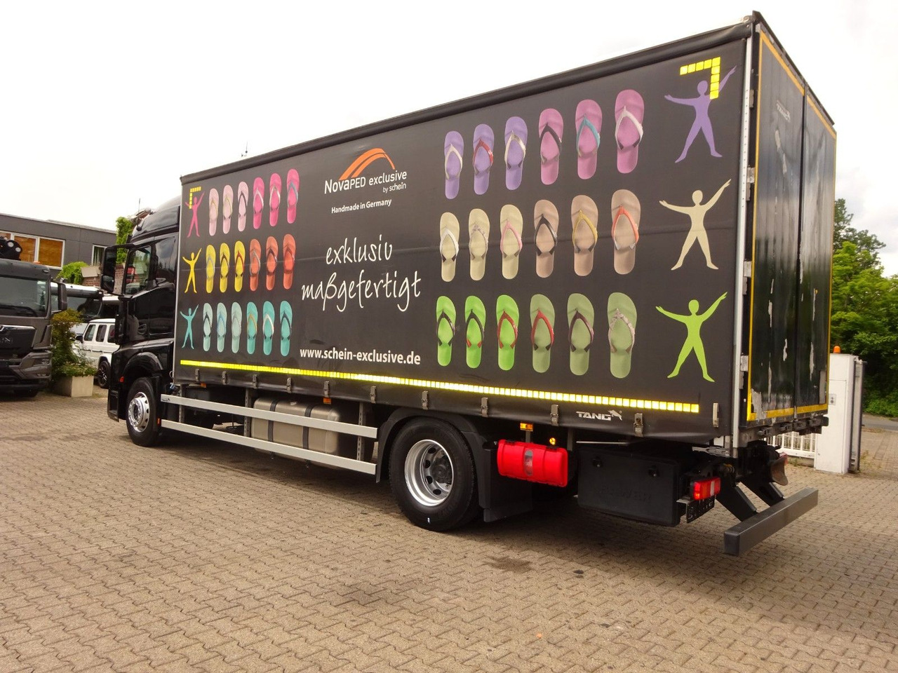 Mercedes-Benz 1840 Pritsche+Plane Edscha StreamSpace - Curtainsider truck: picture 4 Mercedes-Benz 1840 Pritsche+Plane Edscha StreamSpace - Curtainsider truck: picture 4
