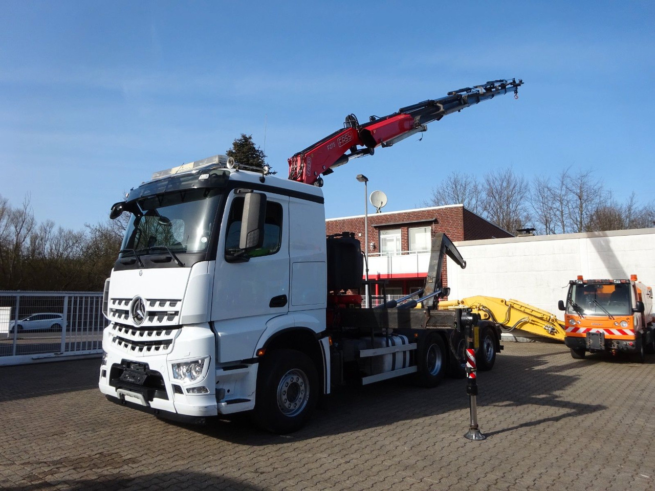 Mercedes-Benz 3248 Fassi Abroller + Fassi F275A Kran 6x2 - Hook lift truck, Crane truck: picture 3 Mercedes-Benz 3248 Fassi Abroller + Fassi F275A Kran 6x2 - Hook lift truck, Crane truck: picture 3