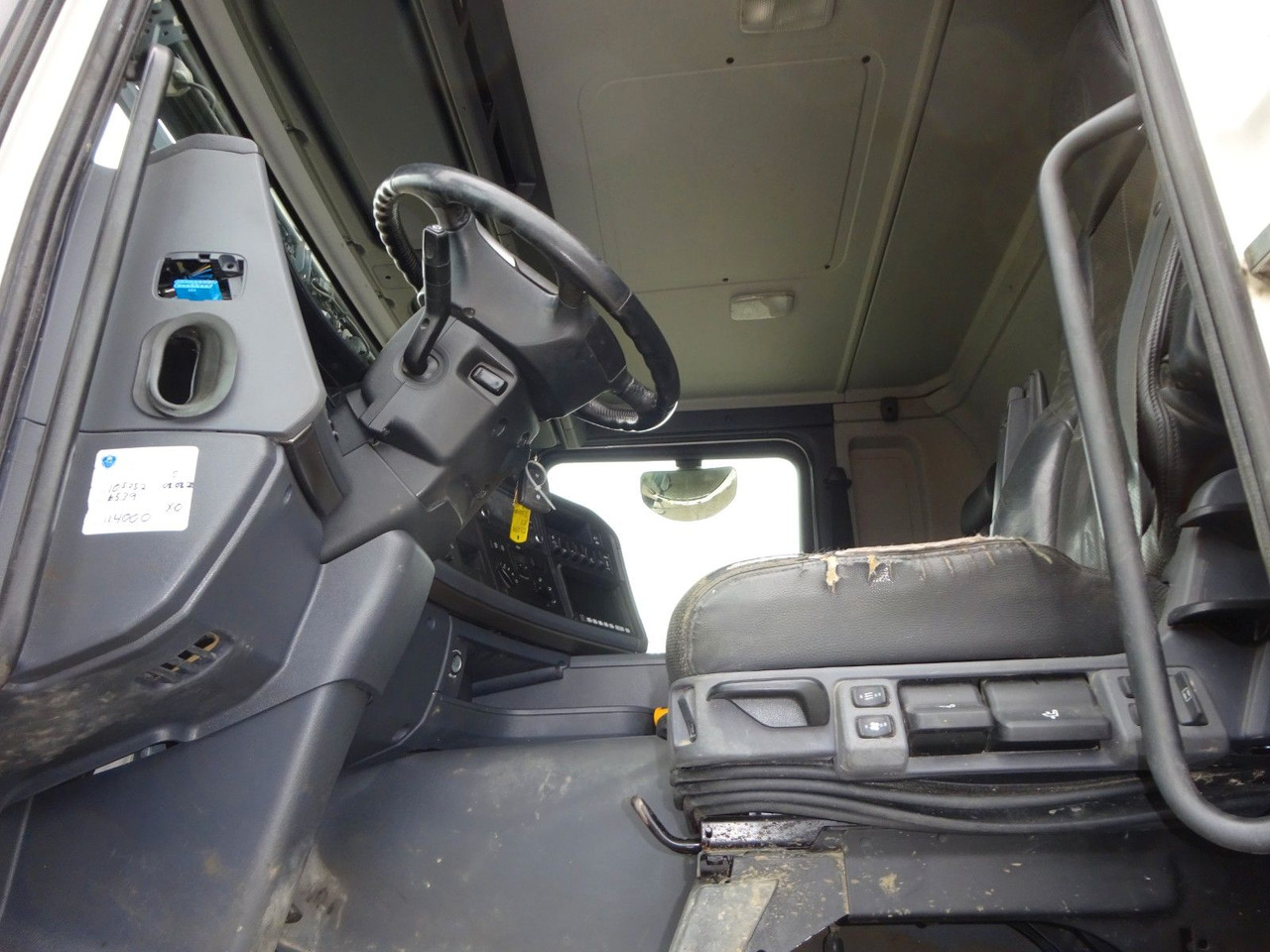 Concrete pump truck Scania PUMI CIFA 32 Meter 4 Knick. Scania PUMI CIFA 32 Meter 4 Knick * Betonpumpe: picture 17 Concrete pump truck Scania PUMI CIFA 32 Meter 4 Knick. Scania PUMI CIFA 32 Meter 4 Knick * Betonpumpe: picture 17