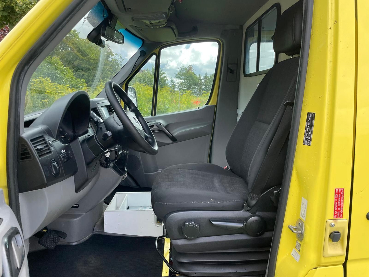 Ambulance Mercedes-Benz Sprinter Kasten 316 CDI Aut: picture 9