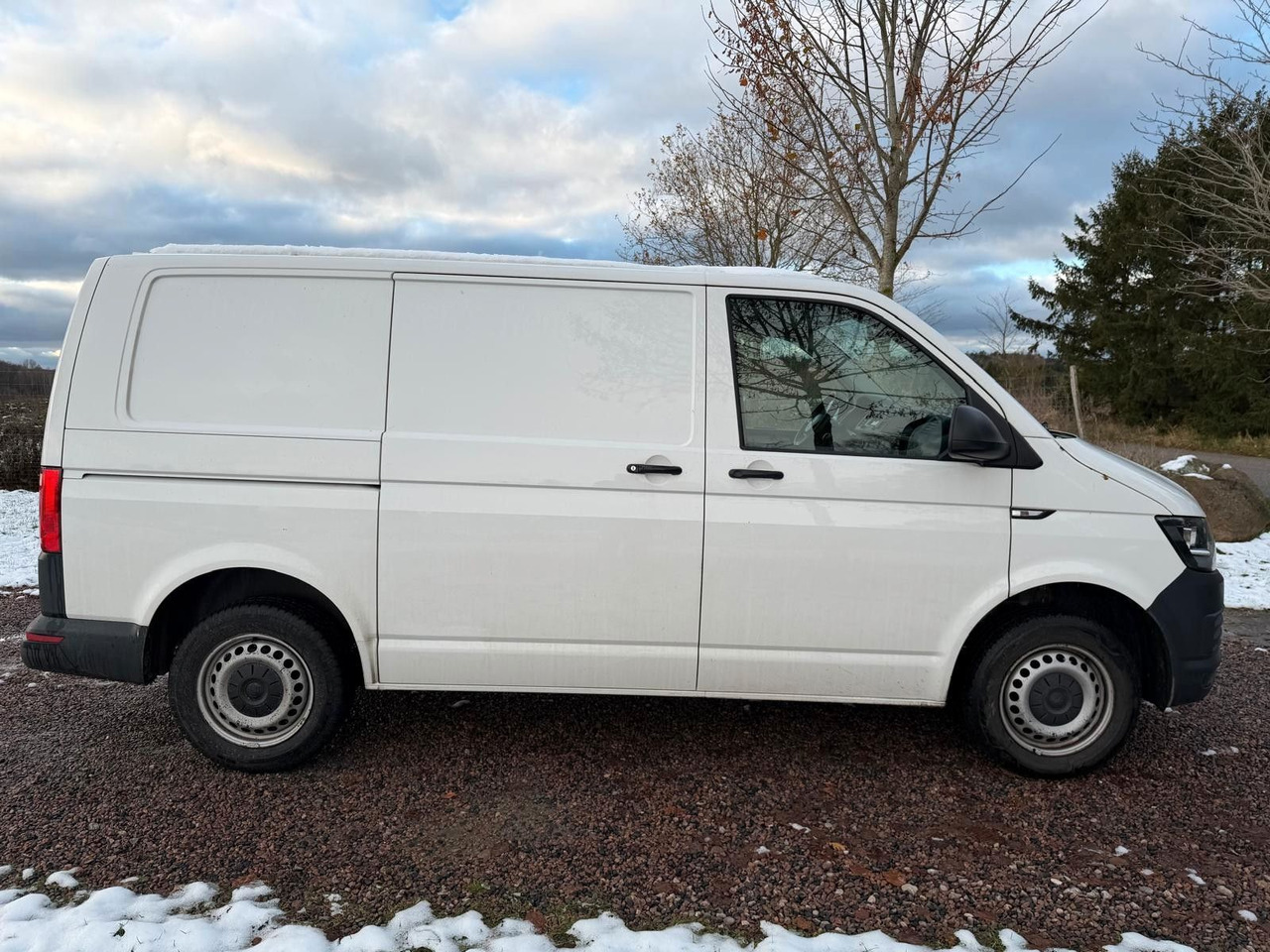 Volkswagen T6 Transporter Kasten Kombi - Passenger van: picture 5 Volkswagen T6 Transporter Kasten Kombi - Passenger van: picture 5