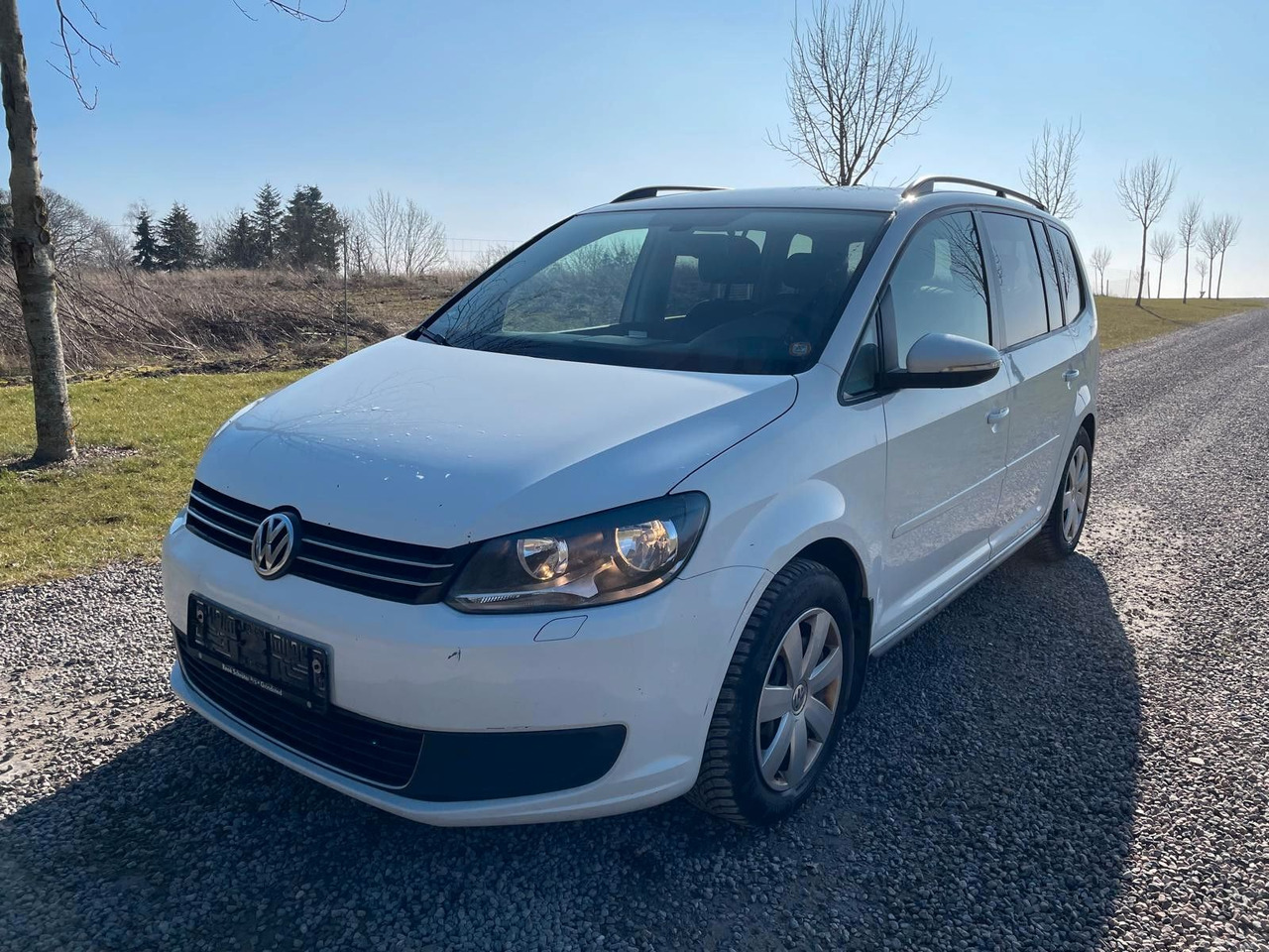 Volkswagen Touran Comfortline BMT 1.6 TDI DSG - Car: picture 1 Volkswagen Touran Comfortline BMT 1.6 TDI DSG - Car: picture 1