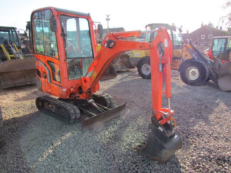 Kubota KX 016-4 Minibagger 13.900 EUR - Mini excavator: picture 3 Kubota KX 016-4 Minibagger 13.900 EUR - Mini excavator: picture 3