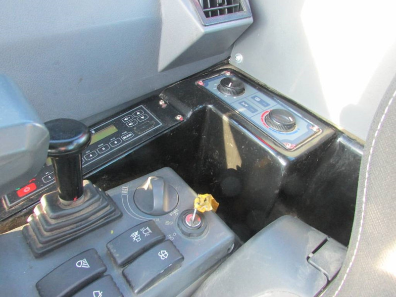 Mini excavator Sany SY 35 U Minibagger 28.000 EUR / AC: picture 8