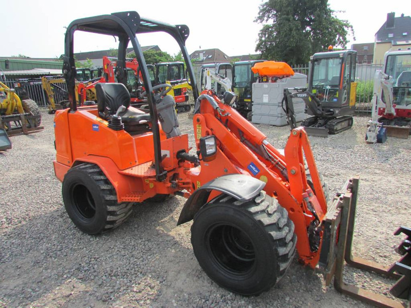 Schäffer 2436 Radlader Hoflader 22.000 EUR netto - Wheel loader: picture 2 Schäffer 2436 Radlader Hoflader 22.000 EUR netto - Wheel loader: picture 2