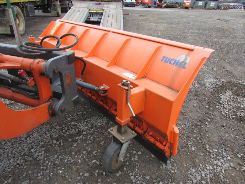Tuchel SF 275 Schneeschild / 3.300 EUR / Top Zustand - Snow plough for Construction machinery: picture 4 Tuchel SF 275 Schneeschild / 3.300 EUR / Top Zustand - Snow plough for Construction machinery: picture 4