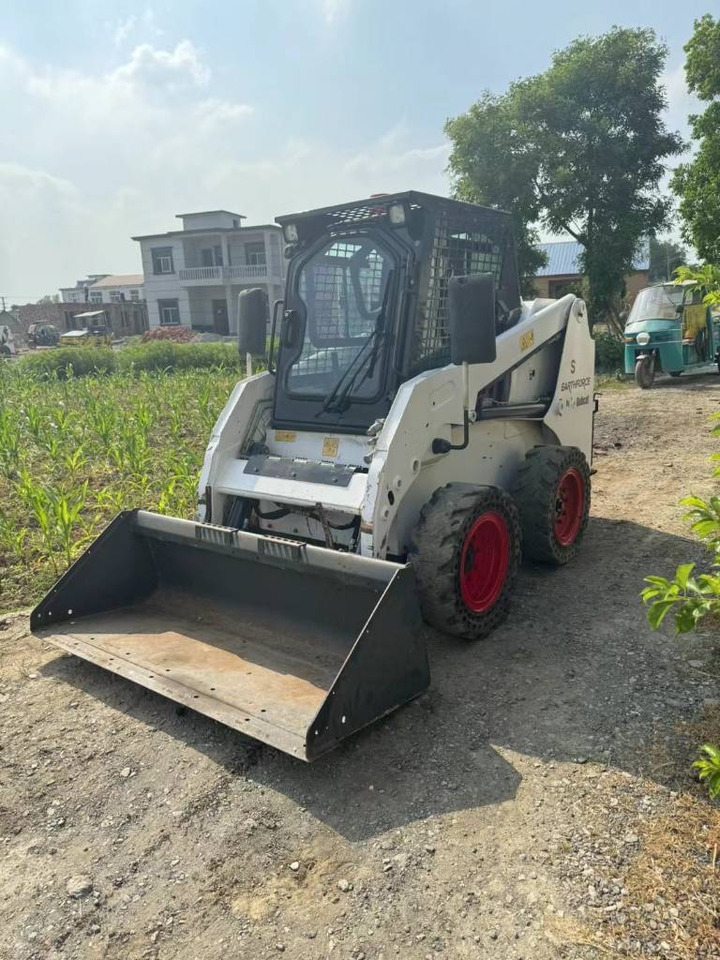 Skid steer loader BOBCAT S16: picture 7