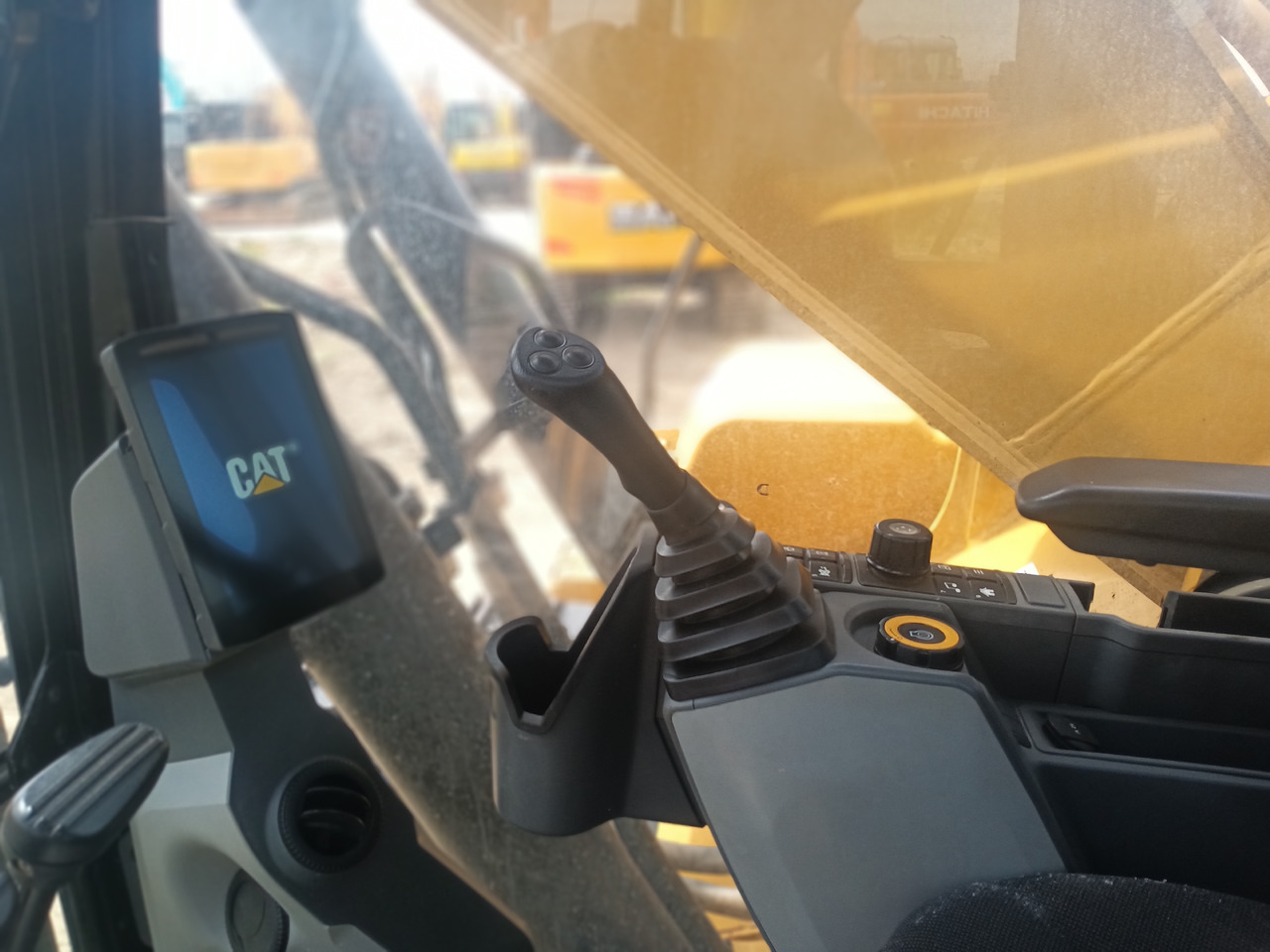 CATERPILLAR 336GC - Crawler excavator: picture 5 CATERPILLAR 336GC - Crawler excavator: picture 5