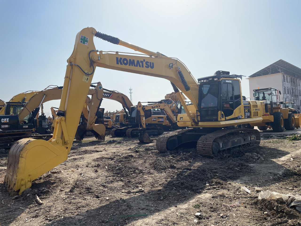Komatsu PC 210LC - Crawler excavator: picture 3 Komatsu PC 210LC - Crawler excavator: picture 3