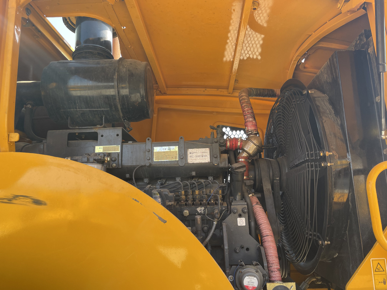 Liugong CLG 856 - Wheel loader: picture 5 Liugong CLG 856 - Wheel loader: picture 5