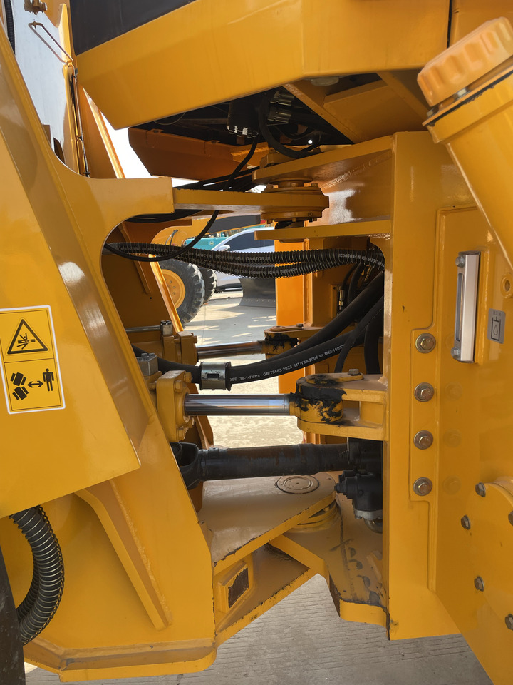 Liugong CLG 856 - Wheel loader: picture 4 Liugong CLG 856 - Wheel loader: picture 4
