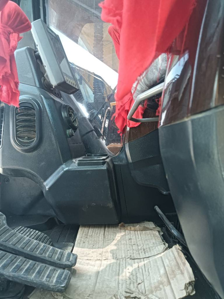 Sany SY 485 H - Crawler excavator: picture 5 Sany SY 485 H - Crawler excavator: picture 5