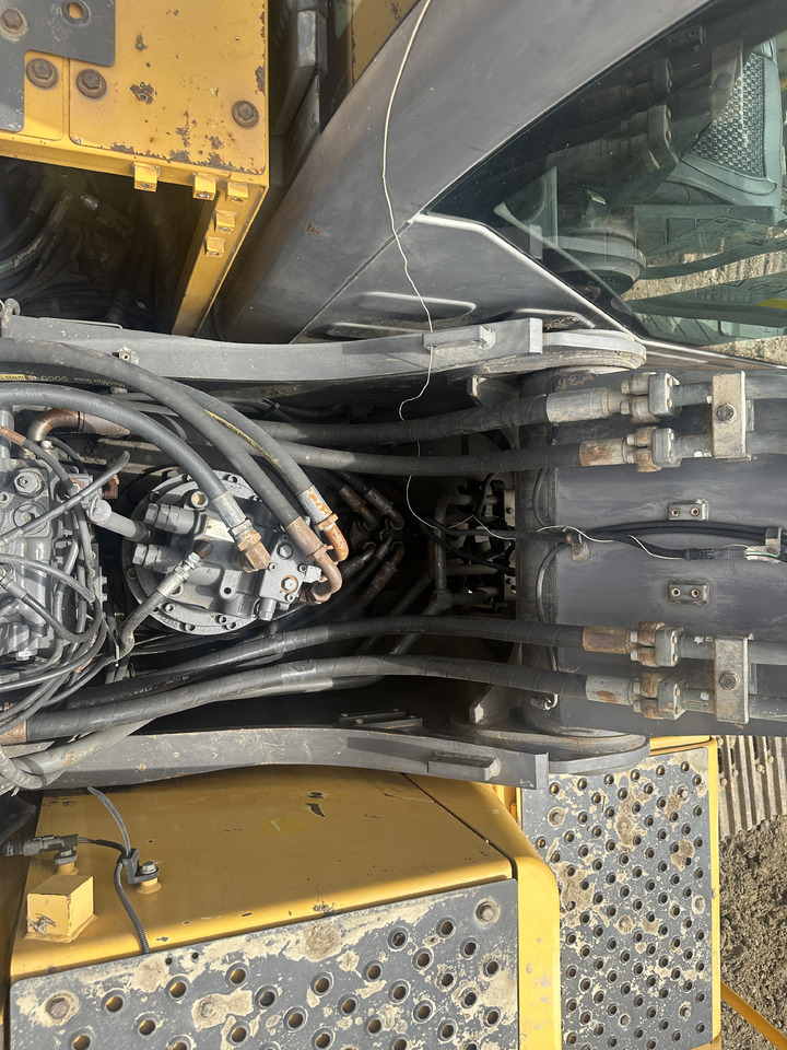 VOLVO EC220D - Crawler excavator: picture 4 VOLVO EC220D - Crawler excavator: picture 4