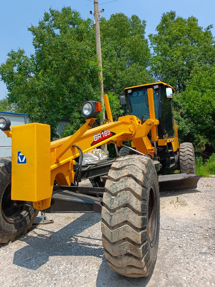 XCMG GR 185 - Grader: picture 2 XCMG GR 185 - Grader: picture 2