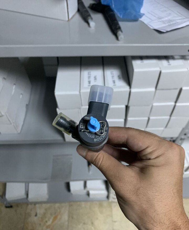 Bosch 2010-2020 0445110327  for Bosch car - Injector for Car: picture 2 Bosch 2010-2020 0445110327  for Bosch car - Injector for Car: picture 2