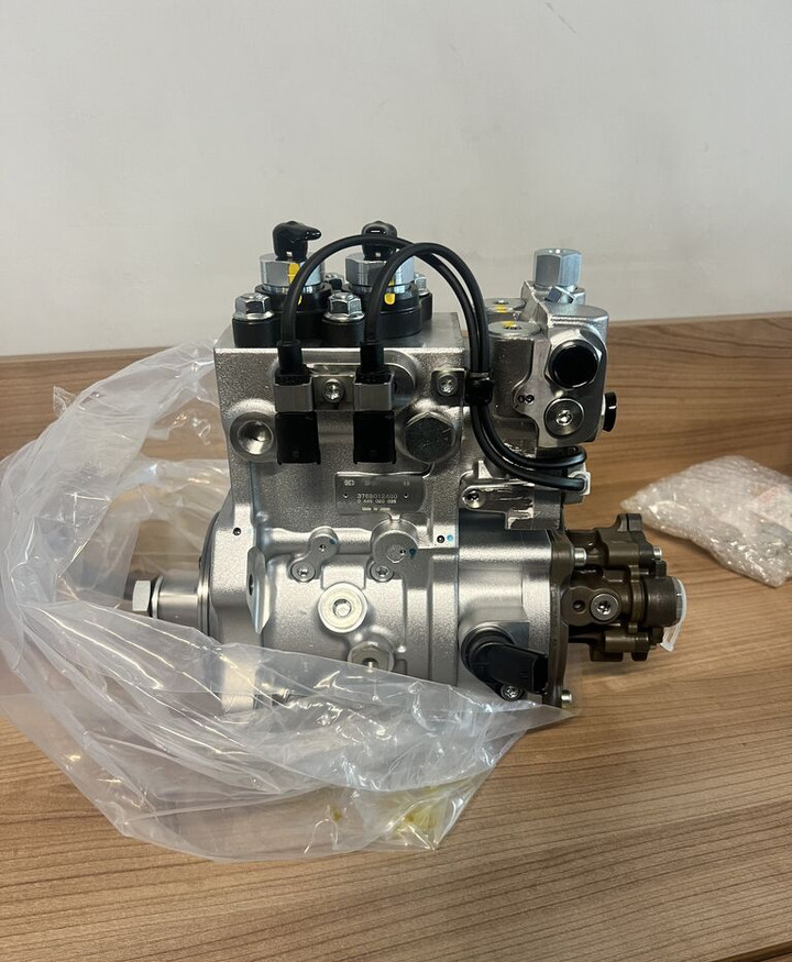 Bosch 2024 Bosch 420DCİ truck - Fuel pump for Truck: picture 4 Bosch 2024 Bosch 420DCİ truck - Fuel pump for Truck: picture 4