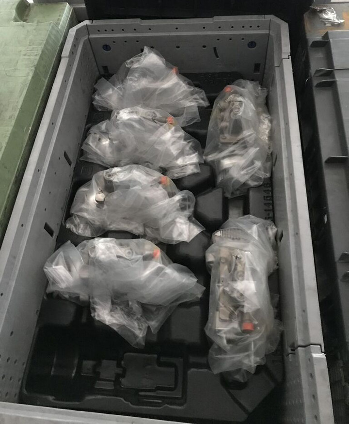 Delphi 2018 NEW BEBH1A05300 Delphi EURO - Fuel pump for Backhoe loader: picture 2 Delphi 2018 NEW BEBH1A05300 Delphi EURO - Fuel pump for Backhoe loader: picture 2