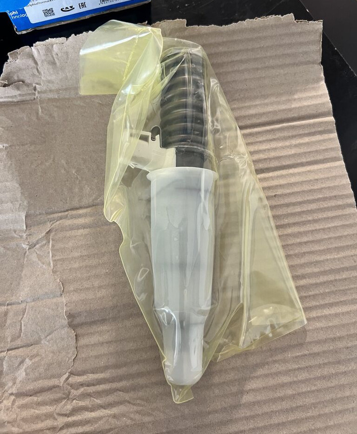 Delphi 2023 BEBE4J00001 Delphi 2012-2023 - Injector for Truck: picture 2 Delphi 2023 BEBE4J00001 Delphi 2012-2023 - Injector for Truck: picture 2