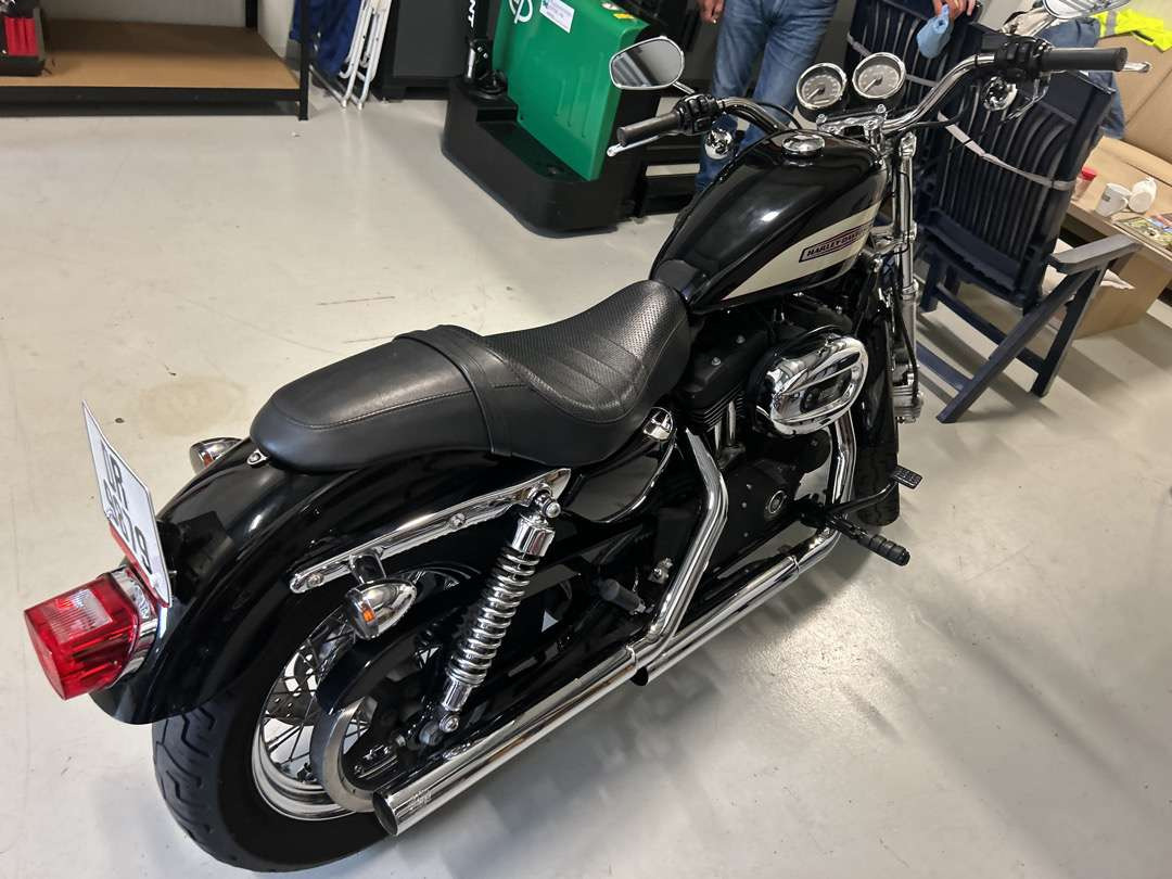 2006 Harley-Davidson XL Sportster 1200 Roadster - Motorcycle trailer: picture 3 2006 Harley-Davidson XL Sportster 1200 Roadster - Motorcycle trailer: picture 3
