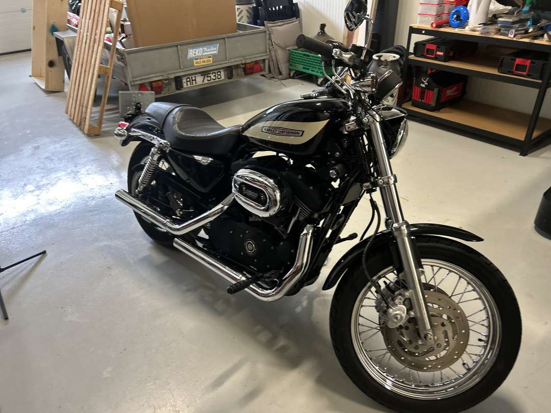 2006 Harley-Davidson XL Sportster 1200 Roadster - Motorcycle trailer: picture 2 2006 Harley-Davidson XL Sportster 1200 Roadster - Motorcycle trailer: picture 2
