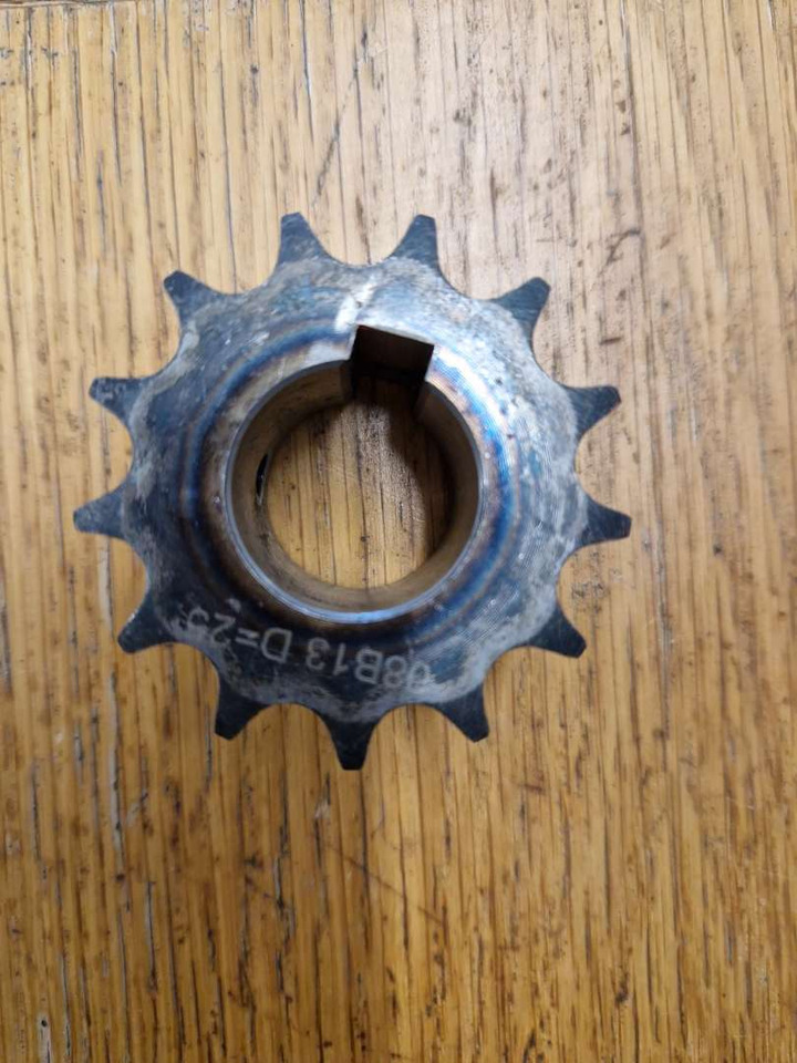 Tool/ Equipment 8 stk kjedehjul type 40813 D22Z (selges samlet): picture 1