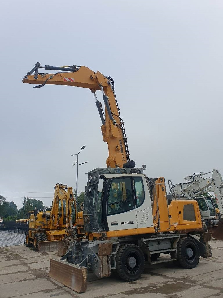 Liebherr LH 22 M - Waste/ Industry handler: picture 2 Liebherr LH 22 M - Waste/ Industry handler: picture 2