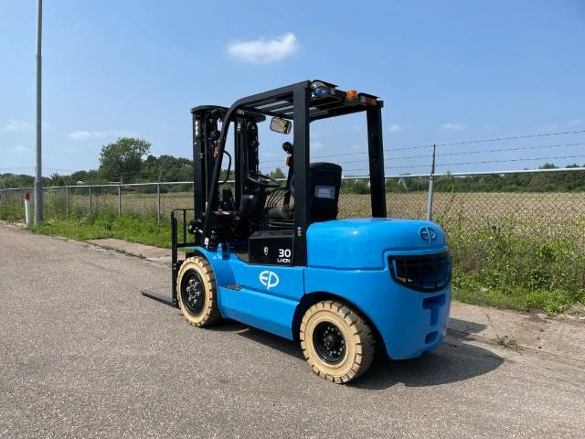 EP EFL302 | 3T | LI-ION - Electric forklift: picture 5 EP EFL302 | 3T | LI-ION - Electric forklift: picture 5