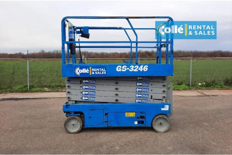 Scissor lift Genie GS-3246 | 2013: picture 1