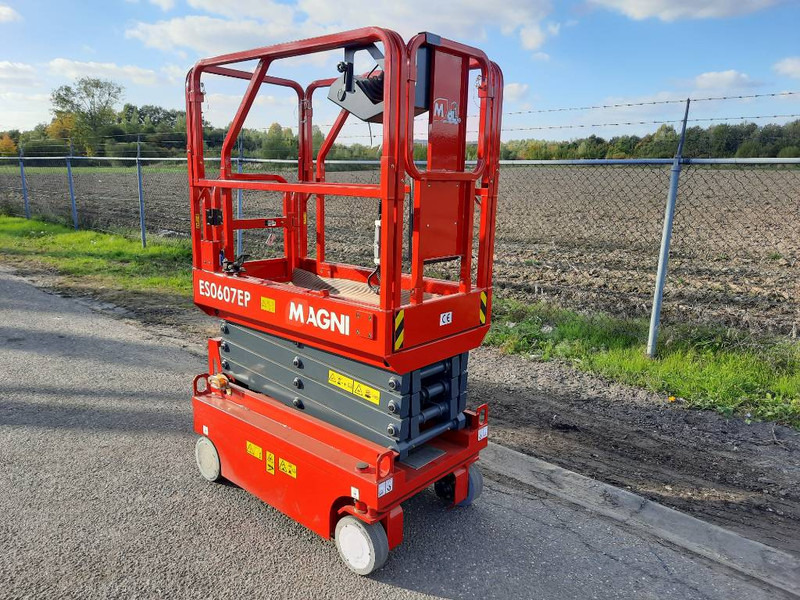 MAGNI ES 0607 EP | ES0607EP - Scissor lift: picture 5 MAGNI ES 0607 EP | ES0607EP - Scissor lift: picture 5