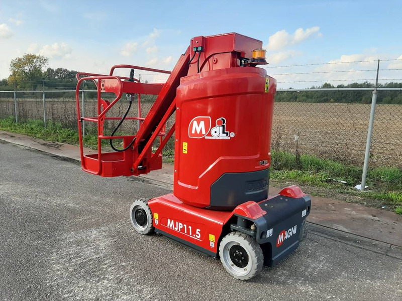 MAGNI MJP 11.5 - Vertical mast lift: picture 3 MAGNI MJP 11.5 - Vertical mast lift: picture 3