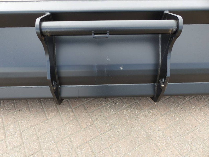 Manitou CBR 1000 Liter - Bucket for Construction machinery: picture 4 Manitou CBR 1000 Liter - Bucket for Construction machinery: picture 4