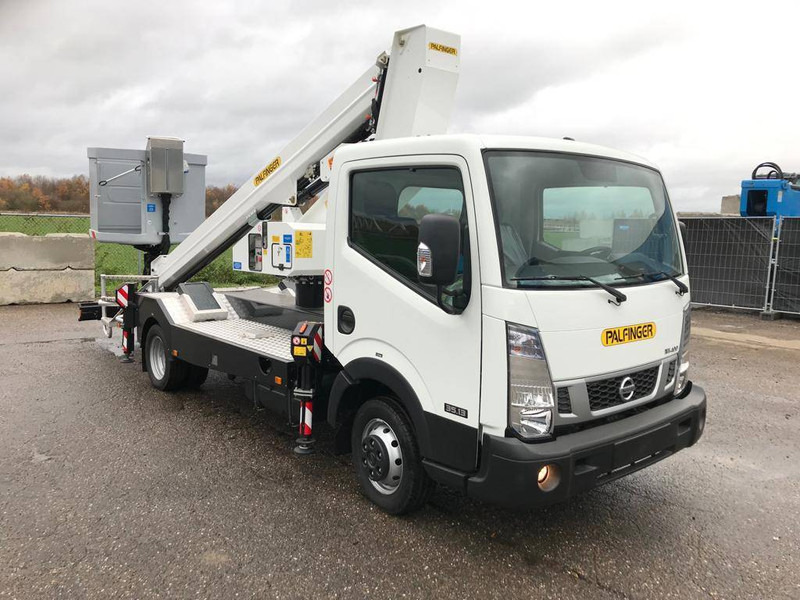Palfinger P 200 T X E (closed basket) - Truck mounted aerial platform: picture 2 Palfinger P 200 T X E (closed basket) - Truck mounted aerial platform: picture 2