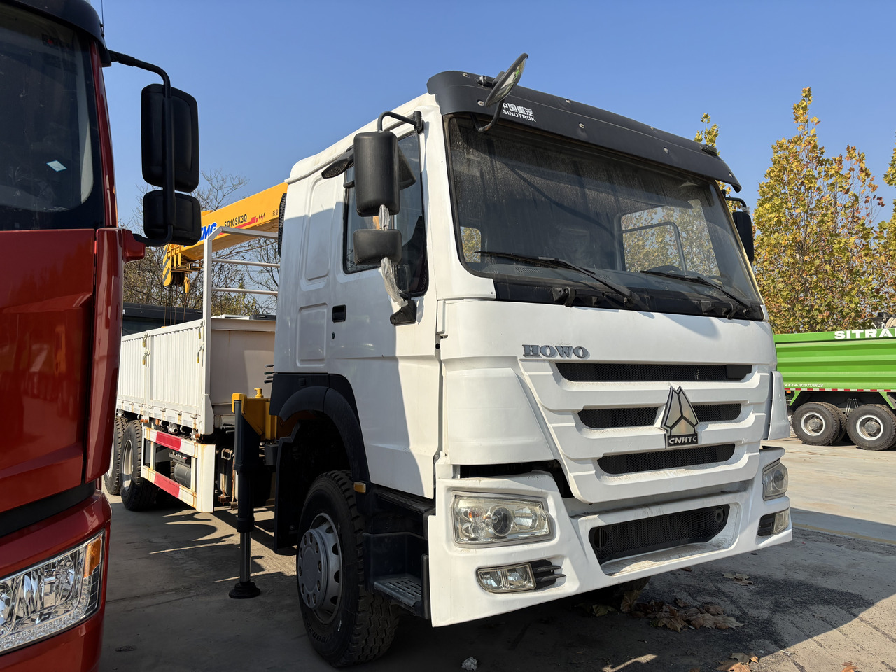 HOWO - Crane truck: picture 1 HOWO - Crane truck: picture 1