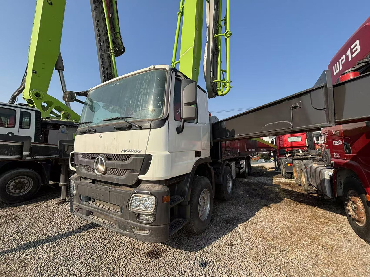 MERCEDES-BENZ - Concrete pump truck: picture 1 MERCEDES-BENZ - Concrete pump truck: picture 1
