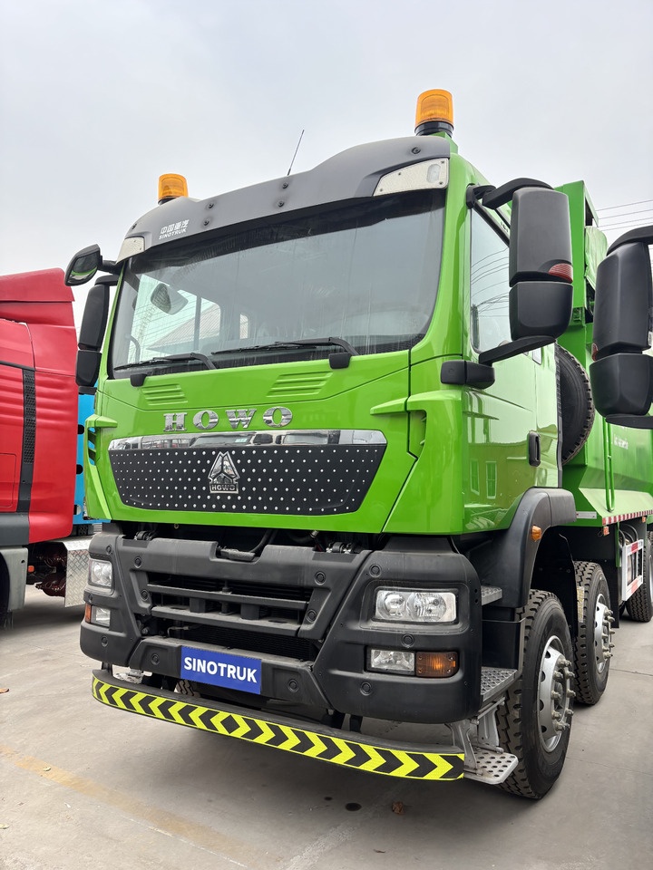 SINOTRUCK HOWO  - Tipper: picture 1 SINOTRUCK HOWO  - Tipper: picture 1