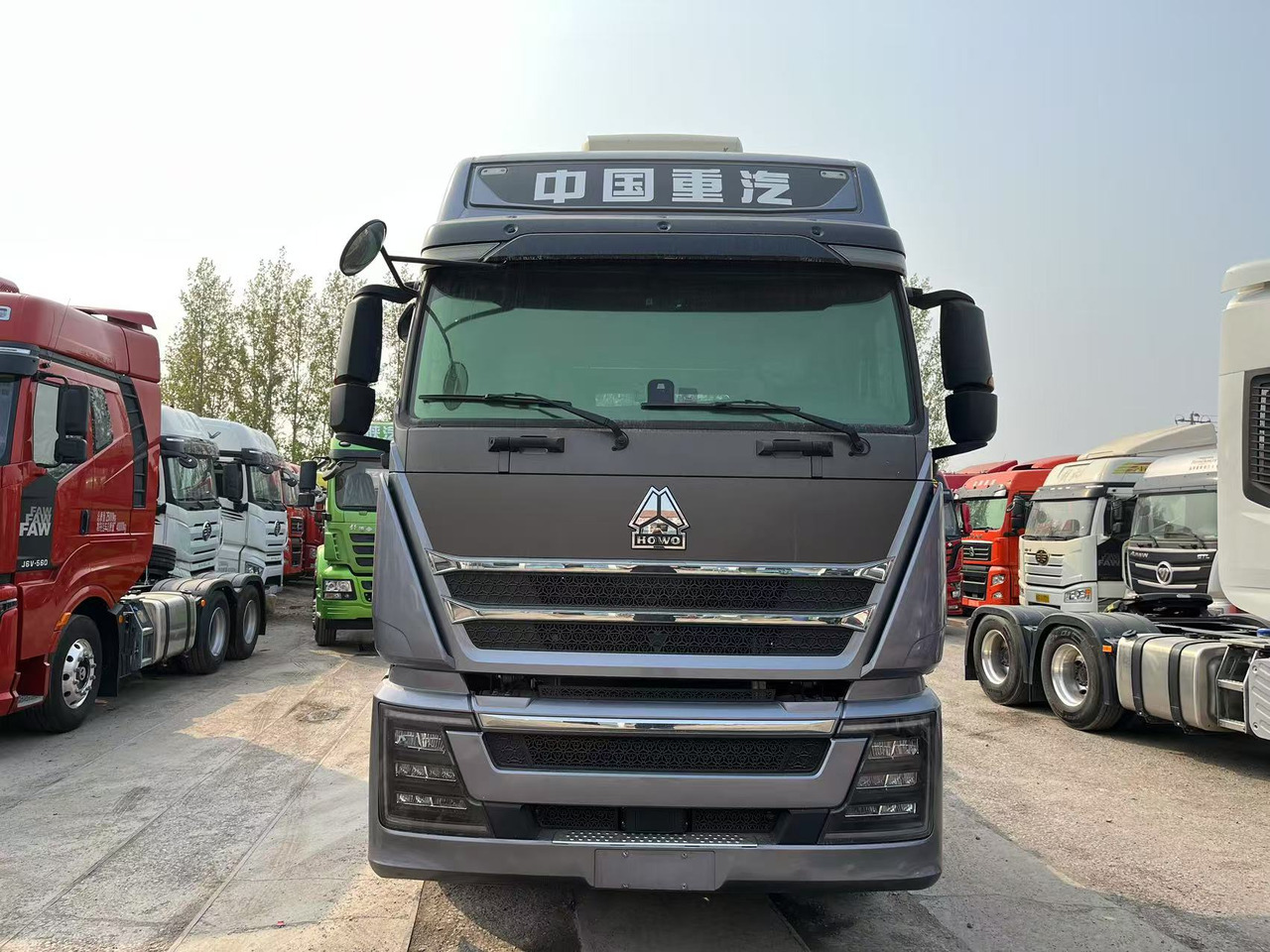 HOWO TH7 - Tractor unit: picture 3 HOWO TH7 - Tractor unit: picture 3