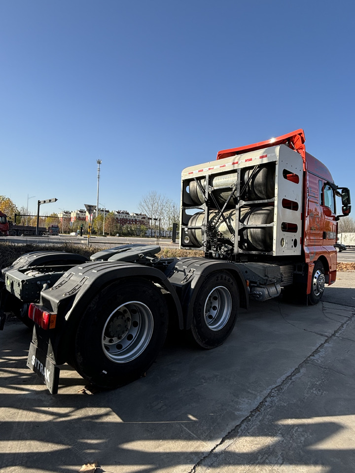 SITRAK C9H - Tractor unit: picture 5 SITRAK C9H - Tractor unit: picture 5