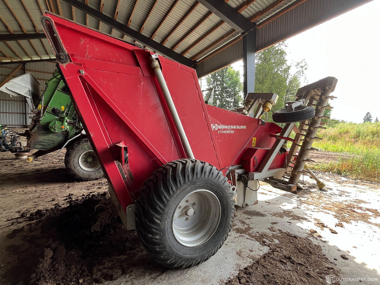 Kongskilde Stonebear kivenkeräyskone, Juva - Agricultural machinery: picture 4 Kongskilde Stonebear kivenkeräyskone, Juva - Agricultural machinery: picture 4
