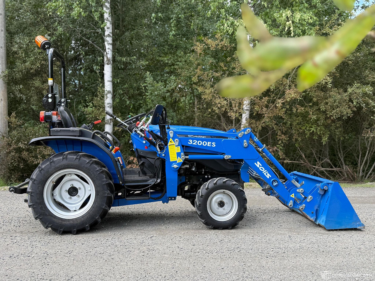 Solis 26 6+2, 2022 Suomen suosituin pientraktori etukuormaajalla!, Jyväskylä - Agricultural machinery: picture 4 Solis 26 6+2, 2022 Suomen suosituin pientraktori etukuormaajalla!, Jyväskylä - Agricultural machinery: picture 4