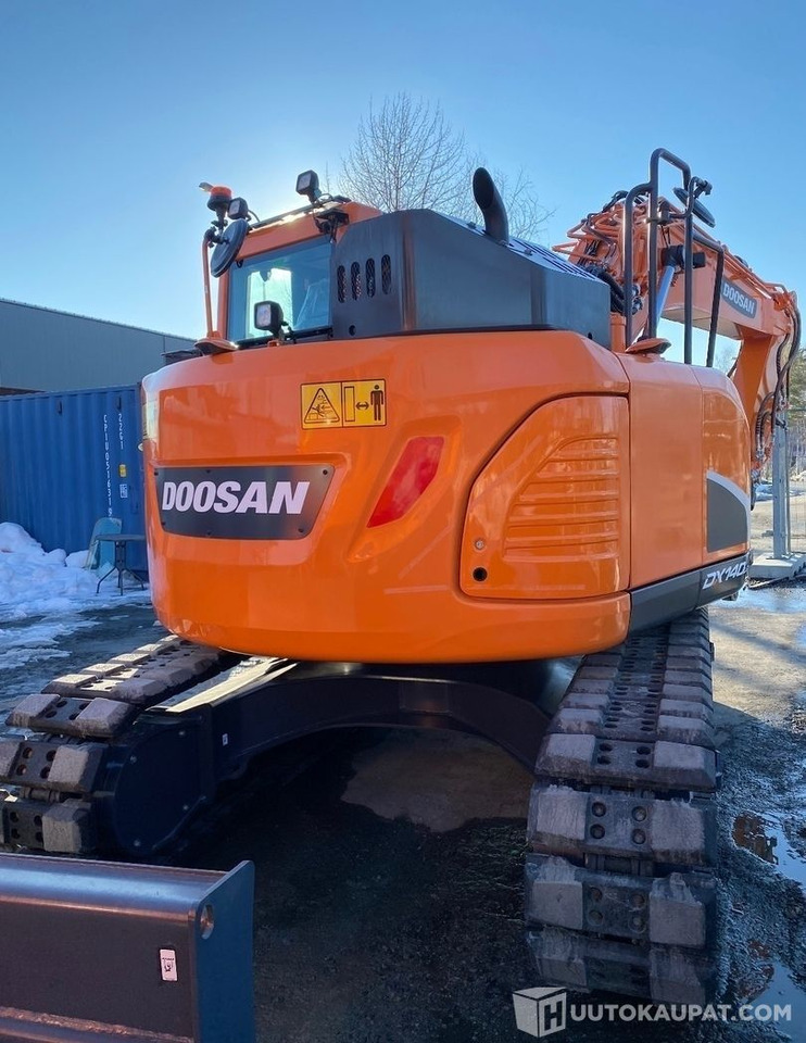 Doosan DX 140LCR-5, 2021, SMP-rototilt, puskulevy ja rasvari, Stage5, Helsinki - Construction machinery: picture 2 Doosan DX 140LCR-5, 2021, SMP-rototilt, puskulevy ja rasvari, Stage5, Helsinki - Construction machinery: picture 2