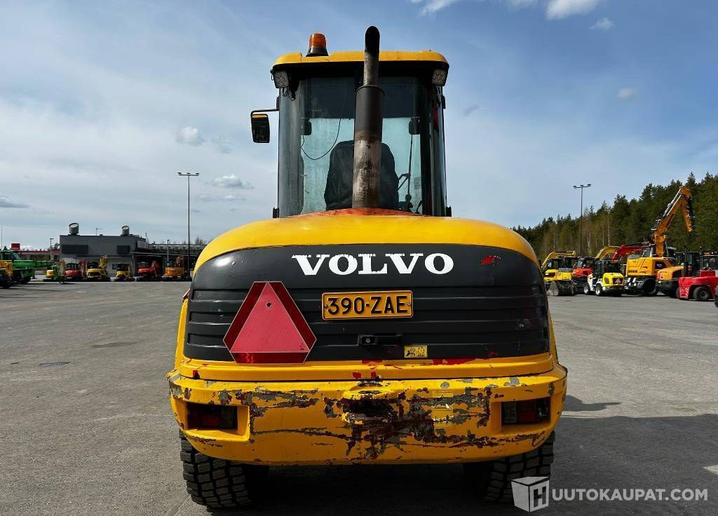 Construction machinery Volvo L 40 B TP / Kauha, Trukkipiikit, hyvät renkaat!, 2000, 10 707 h, Ilmajoki: picture 7