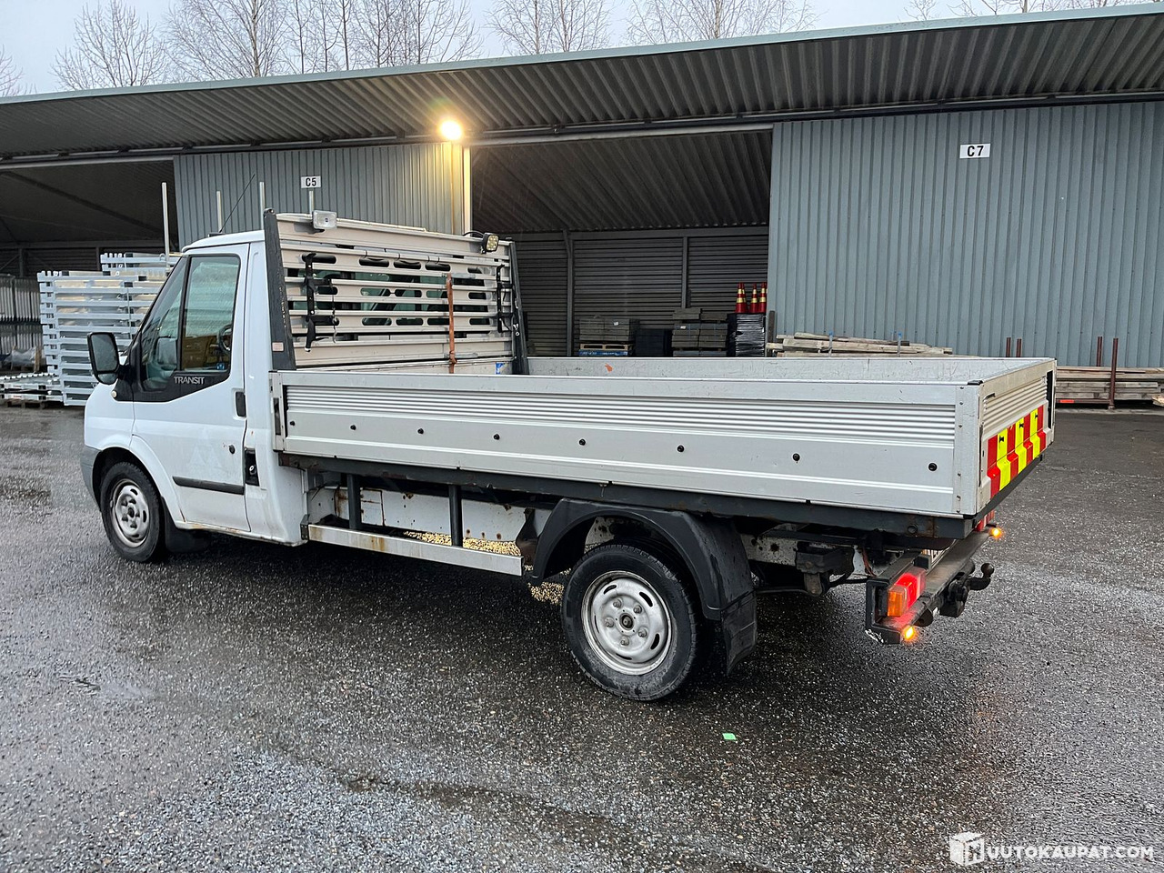 Ford Transit flatbed, reg. year 2012, only 151,068 km, Tampere - Flatbed van: picture 3 Ford Transit flatbed, reg. year 2012, only 151,068 km, Tampere - Flatbed van: picture 3