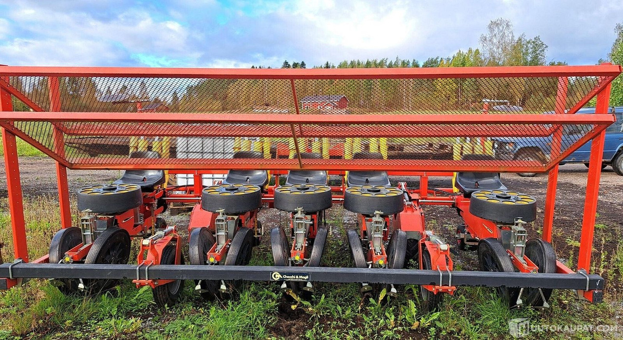 Istutuskone Checchi & Magli Trium 5, vm. 2017, Kankaanpää - Sowing equipment: picture 2 Istutuskone Checchi & Magli Trium 5, vm. 2017, Kankaanpää - Sowing equipment: picture 2