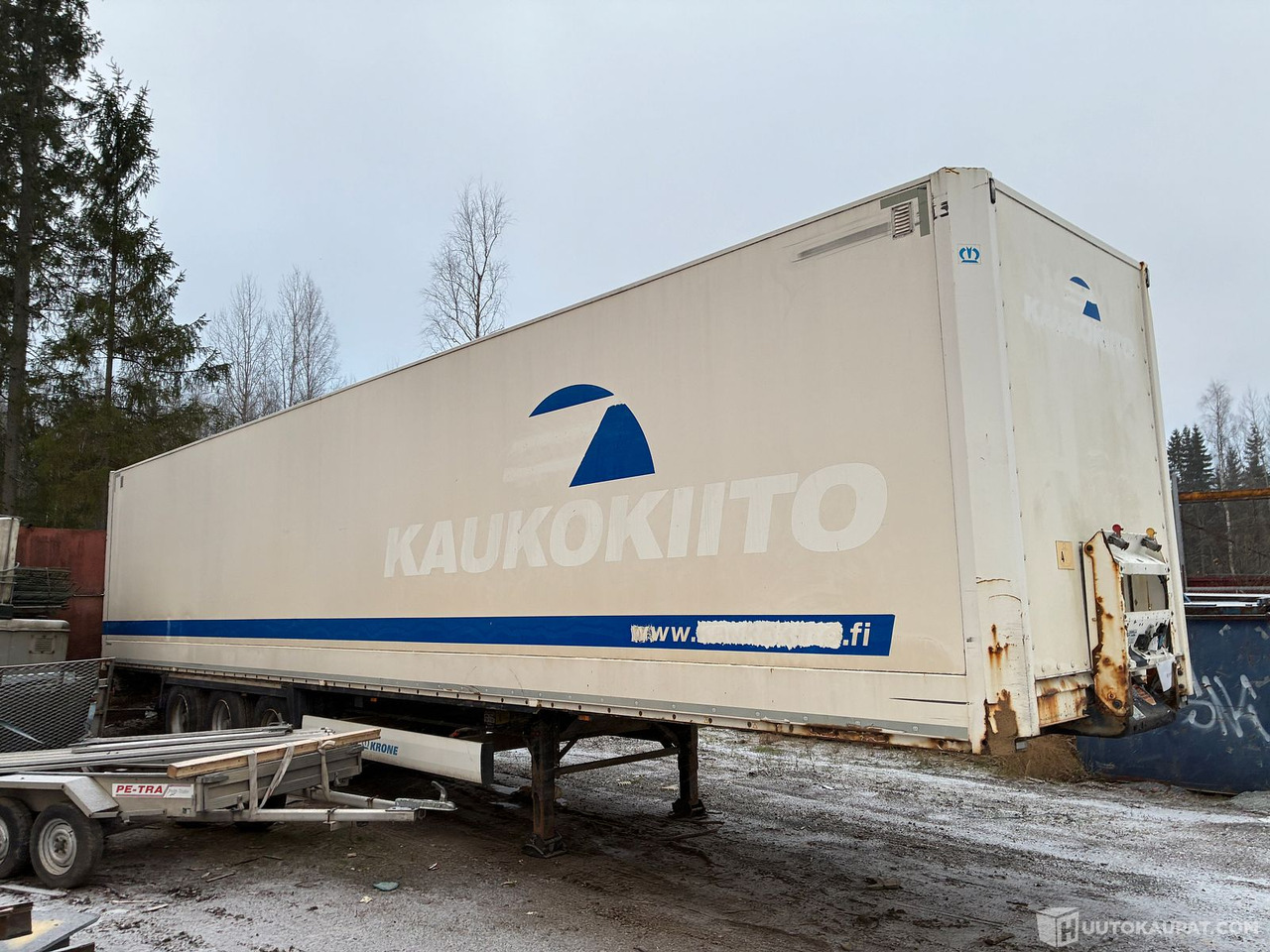 Krone Puoliperävaunu, 2014, Hyvinkää - Closed box semi-trailer: picture 1 Krone Puoliperävaunu, 2014, Hyvinkää - Closed box semi-trailer: picture 1
